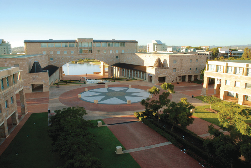 Die Bond University