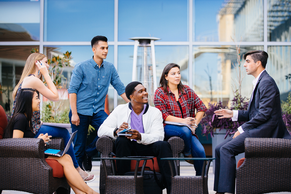 Auslandssemester mit Praktikumsoption an der UC Irvine