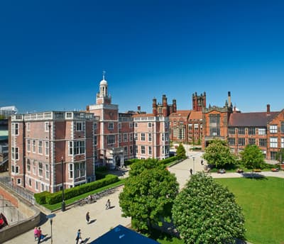 Top Ausstattung, gute Betreuung und umfassender Service: Die Studentenzufriedenheit an der Newcastle University ist hoch. Hauptcampus der Newcastle University (Großbritannien)