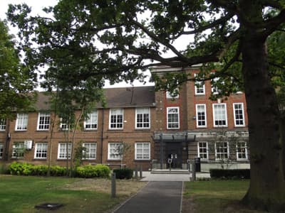 Auf dem Campus der Middlesex University in London Campus der Middlesex University