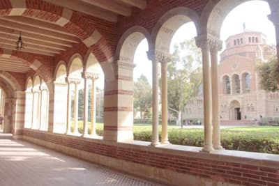 Hübsches Fleckchen auf dem Campus der UCLA Campus der University of California Los Angeles