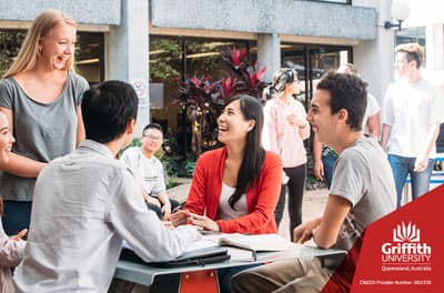 Während des Masterstudiums werdet ihr viele neue Freundschaften mit Menschen aus aller Welt schließen. Cafe und Studenten an der Griffith University
