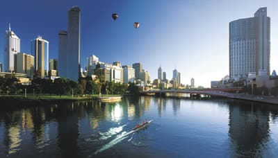 Der Yarra River in Melbourne Bildbeschreibung hier eingeben
