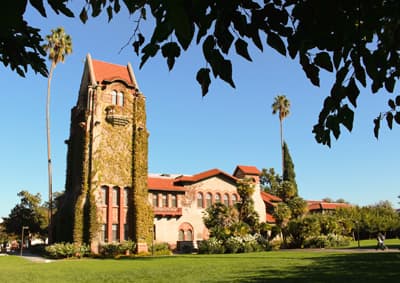 Unter der kalifornischen Sonne lässt es sich bestens studieren! Campus der SJSU