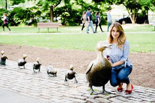 Ann Pascale im Park