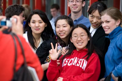 Auf dem Campus der UW-Madison trefft ihr Studierende aus aller Welt. Internationale Studenten der UW-Madison