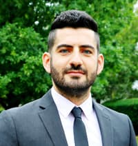 Bei seiner Deutschlandreise letztes Jahr hat Kais auch unser Büro in Frankfurt besucht Kais von der KPU