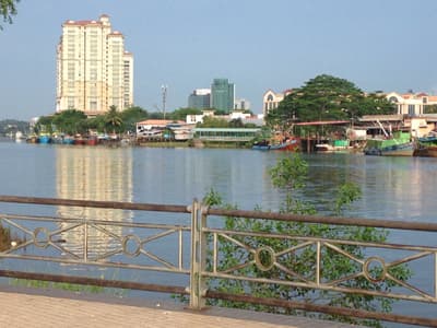 An der Waterfront lässt es sich gut aushalten! Waterfront in Kuching