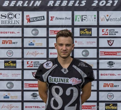 Victor hat sich seinen Traum erfüllt, Football in den USA zu spielen. Football-Spieler Victor