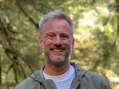 Porträt von Michael Lyons